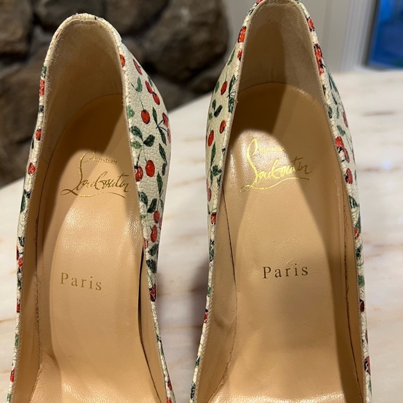 Authentic Christian Louboutin PIGALLE FOLLIES 100 pumps cherry print EU37/US6.5 - Picture 10 of 13